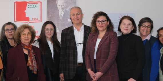 ÖZÇELİK’TEN KADINLARA POZİTİF SÖZ
