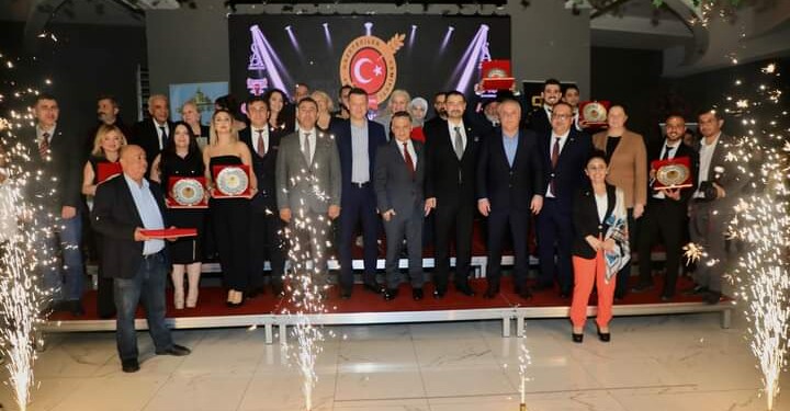 ALGC’DEN MUHTEŞEM ÖDÜL GECESİ