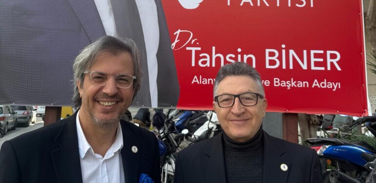 ZAFER PARTİSİ İLÇE BAŞKANI BOLAT OLDU