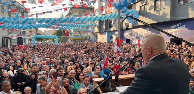 MEHMET ŞAHİN’DEN MİTİNG GİBİ SEÇİM OFİSİ AÇILIŞI