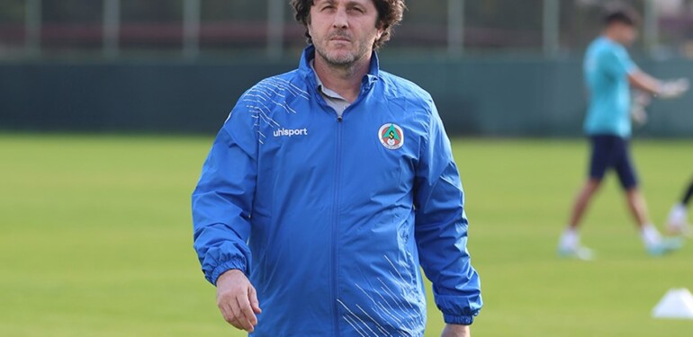 27581c18cb714aad8cb23eeee98e71c1