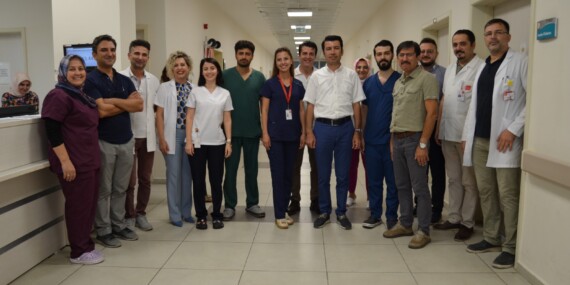 SAĞLIK ÇALIŞANLARI BAYRAM TATİLİ ÖNCESİNDE BİR ARAYA GELDİ.