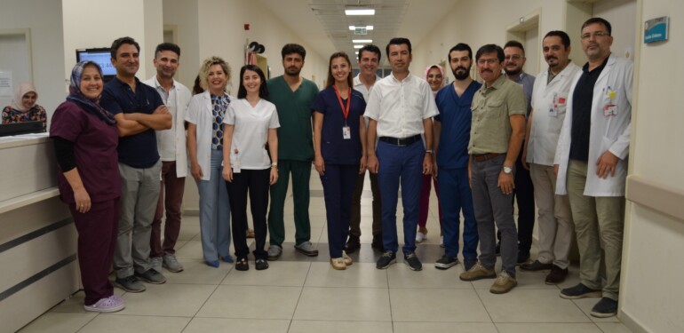 SAĞLIK ÇALIŞANLARI BAYRAM TATİLİ ÖNCESİNDE BİR ARAYA GELDİ.