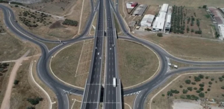 Antalya bu projeyi bekliyordu… Proje var, firma var ancak yol yok