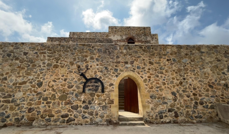 AVCILIK KÜLTÜRÜ SELÇUKLU AV KÖŞKÜNDE YAŞATILACAK