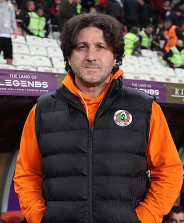 8798bba8c4f847c6b014fcae72963f26