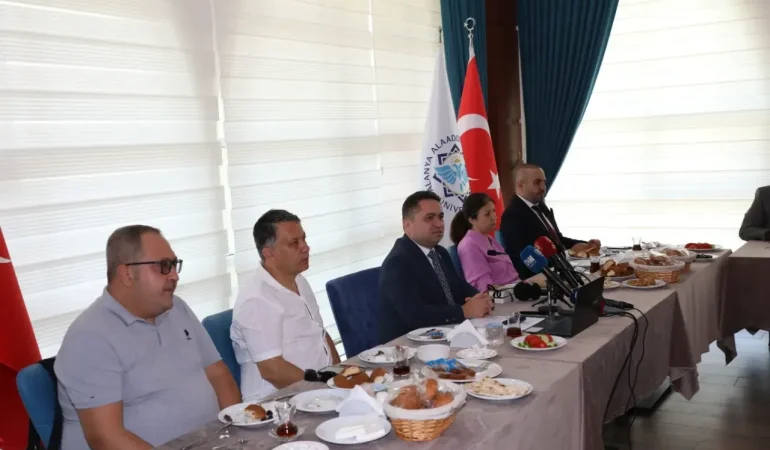 ALKÜ çok farklı gidiyor