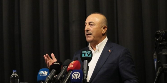 Çavuşoğlu Umut Dağıttı