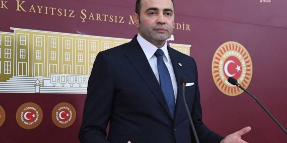 Altın Yumurtlayan Tavuğu Öldürüyorlar