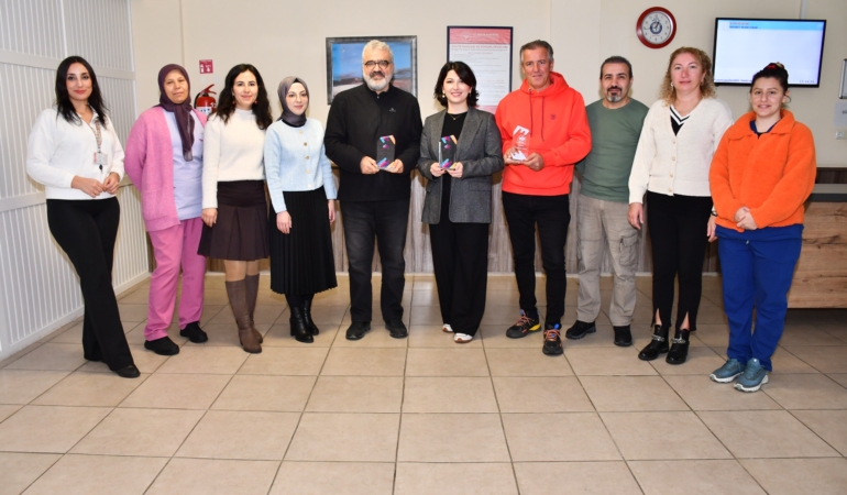 MAHMUTLAR SEMT POLİKLİNİĞİ ‘NDE HİZMET VEREN SAĞLIKÇILAR MASA TENİSİNDE BULUŞTU