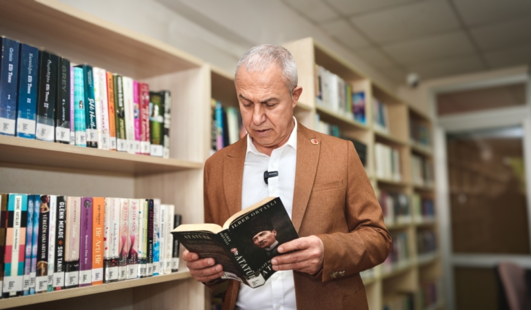 MAHMUTLAR KÜTÜPHANESİ YENİ YERİNDE HİZMETE BAŞLADI