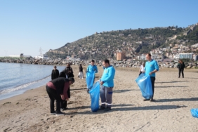 4977b1c3-51a6-49c4-9049-c5723f13b89f