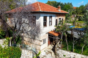 5fcf72e7-554d-4267-bdc4-f32be415d162