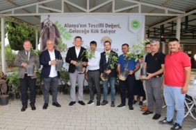 da6f4bb2-3675-48d6-8a01-f7fca2b40ceb