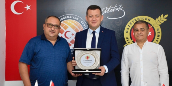 Kaymakam Ürkmezer’den ALGC’ye veda ziyareti: Alanya’dan içim rahat gidiyorum