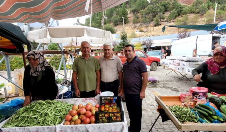 ​Muhtar Hilmi Türker Sözünü Tuttu: Çayarası Yaylası’nda Pazar Kuruldu