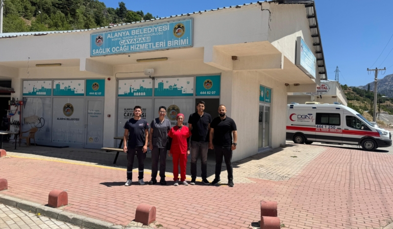 EĞRİGÖL VE ÇAYARASI SAĞLIK HİZMETLERİ ŞİFA DAĞITTI