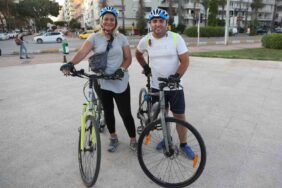 Pedal-Arkadasim-izleyiciyle-bulustu-4e83ec0e426135f5cac92db8c19c4e60